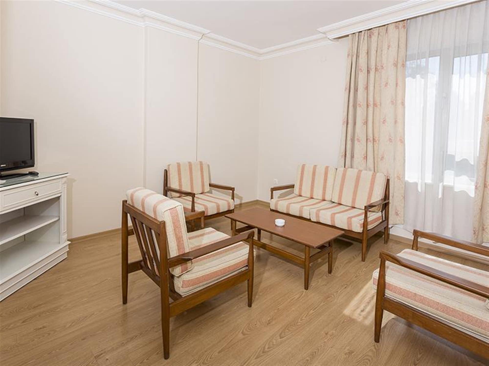 Suite Laguna Otel Antalia Esterno foto