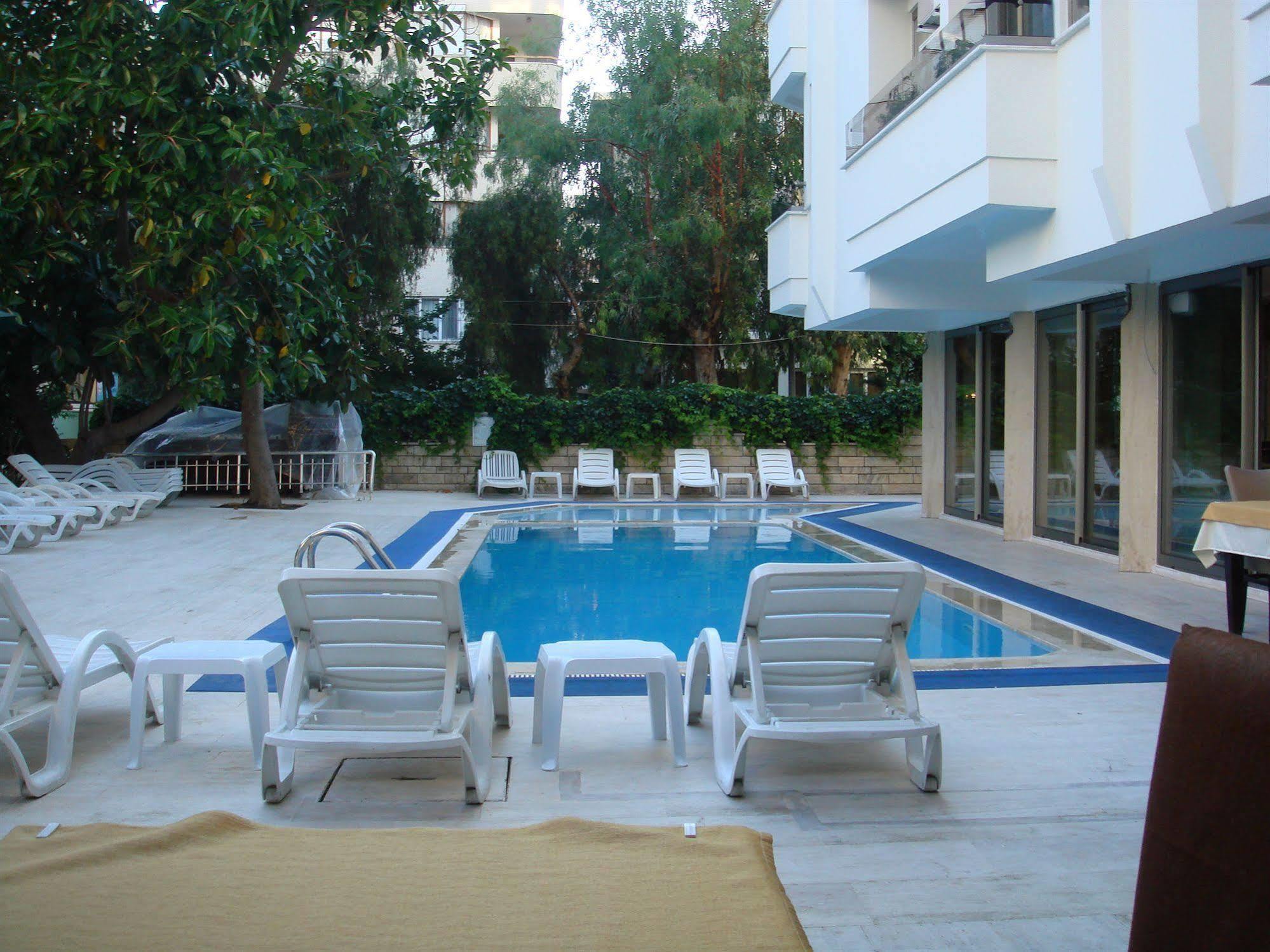 Suite Laguna Otel Antalia Esterno foto